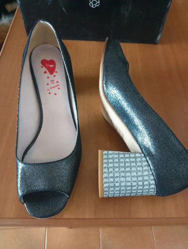 Décolleté nere con tacco